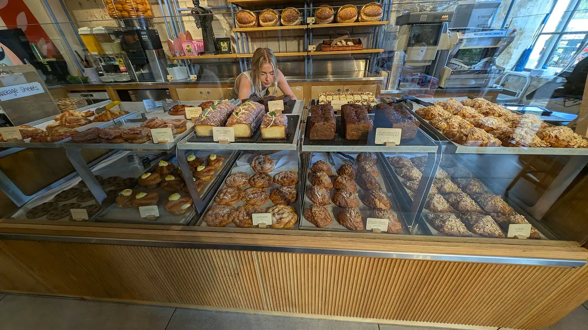 atis Baker Street – bakery in Marylebone, London